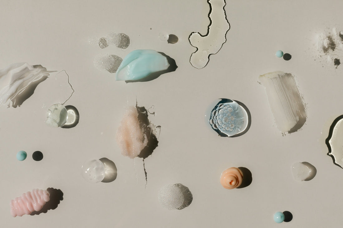 Fragrance Free vs Unscented? A guide to where fragrance comes from.